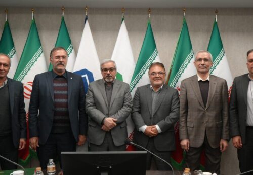 طی احکامی از سوی سیدعلیرضا سیاسیراد، اعضای هیات مدیره ذوب آهن اصفهان منصوب شدند طی احکامی از سوی سیدعلیرضا سیاسیراد، اعضای هیات مدیره ذوب آهن اصفهان منصوب شدند