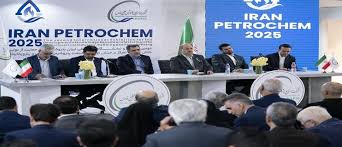 اصلاح آییننامه معاملات هلدینگ خلیجفارس با رویکرد حمایت از ساخت داخل ابلاغ شد/ تولیدکنندگان داخلی به رعایت همه استانداردها و زمانبندی متعهد باشند اصلاح آییننامه معاملات هلدینگ خلیجفارس با رویکرد حمایت از ساخت داخل ابلاغ شد/ تولیدکنندگان داخلی به رعایت همه استانداردها و زمانبندی متعهد باشند
