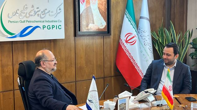 تفاهمنامه همکاری بانک صادرات ایران و هلدینگ خلیج فارس توسعه مییابد تفاهمنامه همکاری بانک صادرات ایران و هلدینگ خلیج فارس توسعه مییابد