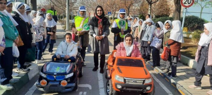 بهره مندی بیش از ۱۰ هزار شهروند از آموزشهای ترافیکی در منطقه ۱۹ بهره مندی بیش از ۱۰ هزار شهروند از آموزشهای ترافیکی در منطقه ۱۹