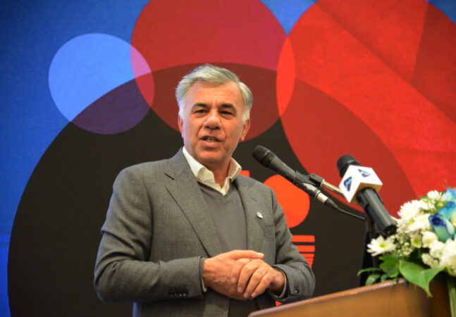 معاون وزیر صمت: دولت باید بدون منفعت اقتصادی در شناسایی و پیجویی معادن انجام وظیفه کند معاون وزیر صمت: دولت باید بدون منفعت اقتصادی در شناسایی و پیجویی معادن انجام وظیفه کند