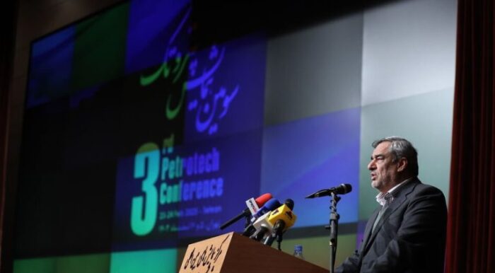 در دومین روز از سومین همایش «پتروتک» بررسی شد: نیازهای فناورانه شرکت ملی نفت زیر ذرهبین کارشناسان در دومین روز از سومین همایش «پتروتک» بررسی شد: نیازهای فناورانه شرکت ملی نفت زیر ذرهبین کارشناسان