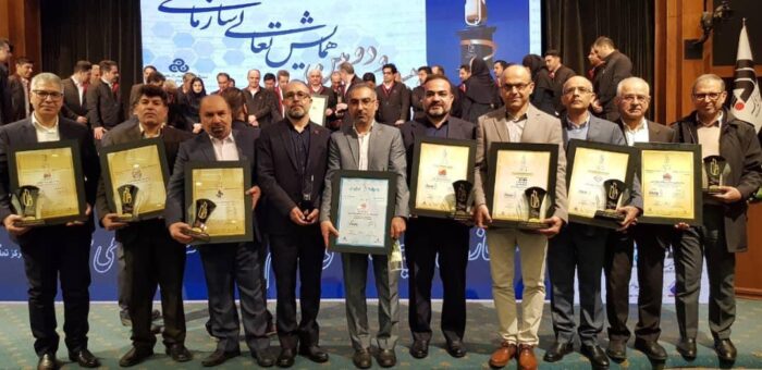 برای نخستین بار ۱۰ شرکت از گروه فولاد خوزستان جایزه تعالی سازمانی دریافت نمودند برای نخستین بار ۱۰ شرکت از گروه فولاد خوزستان جایزه تعالی سازمانی دریافت نمودند