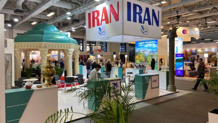 تلفیق هنر، تاریخ و ظرفیتهای متنوع ایران برای توسعه و معرفی گردشگری کشور تلفیق هنر، تاریخ و ظرفیتهای متنوع ایران برای توسعه و معرفی گردشگری کشور
