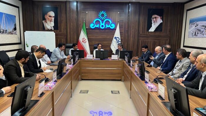 اعلام آمادگی بیمه ایران برای پوشش ریسک و سرمایهگذاری در پروژههای نفت ستاره خلیج فارس اعلام آمادگی بیمه ایران برای پوشش ریسک و سرمایهگذاری در پروژههای نفت ستاره خلیج فارس