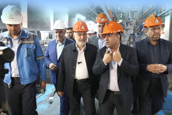 بازدید استاندار خوزستان از بزرگترین زنجیره تولید پلیاتیلن ترفتالات کشور بازدید استاندار خوزستان از بزرگترین زنجیره تولید پلیاتیلن ترفتالات کشور