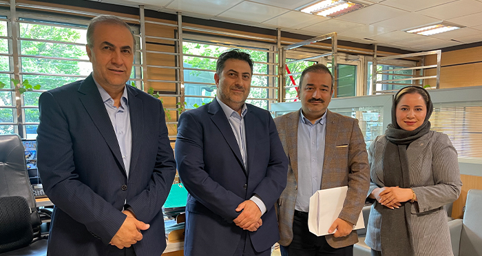 تشریح نحوه همکاری بانک توسعه صادرات ایران با شرکتهای فولادی تشریح نحوه همکاری بانک توسعه صادرات ایران با شرکتهای فولادی