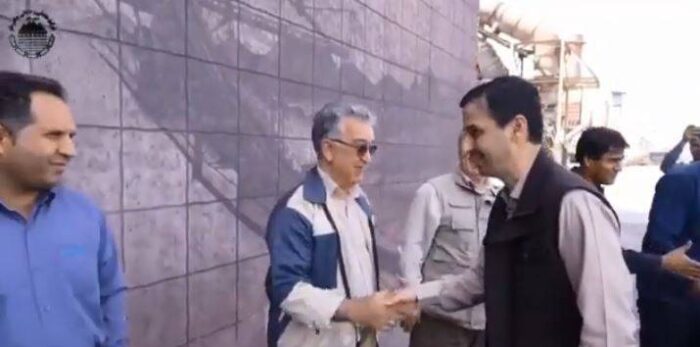 حضور مدیرعامل «چادرملو» در مجتمعهای صنعتی و معدنی و دیدار با مدیران و کارکنان حضور مدیرعامل «چادرملو» در مجتمعهای صنعتی و معدنی و دیدار با مدیران و کارکنان