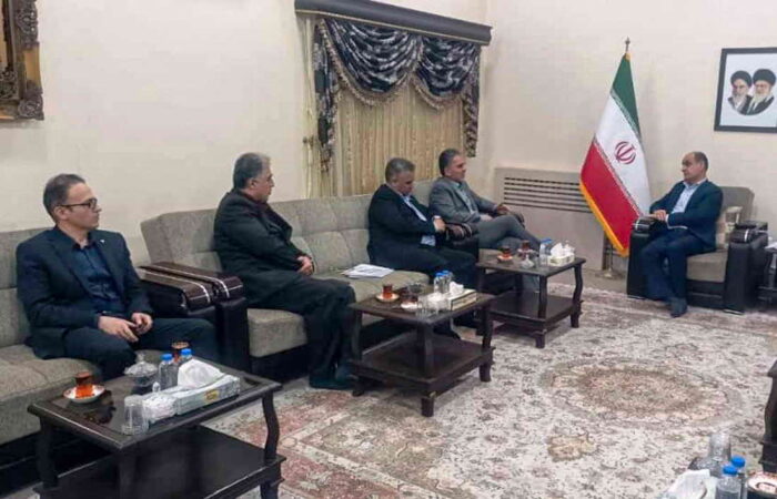 تقدیر استاندار گیلان از خدمات بانک توسعه تعاون تقدیر استاندار گیلان از خدمات بانک توسعه تعاون