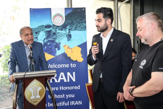 بدرقه کاروان موتورسواران لهستانی با پیام دوستی، قدردانی و معرفی زیباییهای ایران بدرقه کاروان موتورسواران لهستانی با پیام دوستی، قدردانی و معرفی زیباییهای ایران