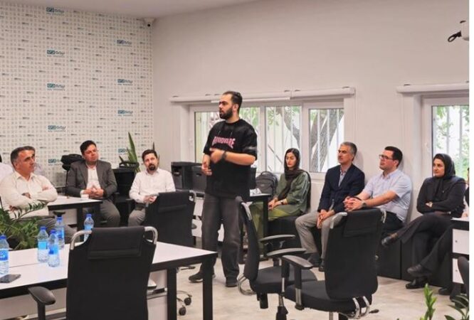 «اتاق فرار هوش سیاه»؛ تجربهای متفاوت از آموزش در بیمه دی «اتاق فرار هوش سیاه»؛ تجربهای متفاوت از آموزش در بیمه دی