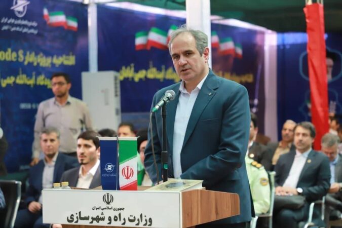اعتماد به جوانان متخصص موجب ساخت نخستین رادار فرودگاهی تمام ایرانی شد اعتماد به جوانان متخصص موجب ساخت نخستین رادار فرودگاهی تمام ایرانی شد