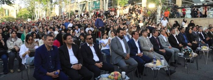 برگزاری آئین بازگشایی شعبه لاله تبریز فروشگاههای زنجیرهای رفاه به عنوان هفتمین رفاه پلاس کشور برگزاری آئین بازگشایی شعبه لاله تبریز فروشگاههای زنجیرهای رفاه به عنوان هفتمین رفاه پلاس کشور