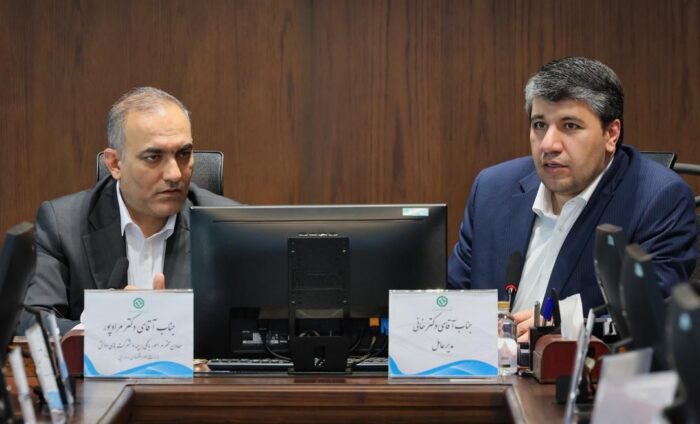 تاکید معاون وزیر اقتصاد بر تداوم حمایت های اگزیم بانک ایران از صادرات کشور تاکید معاون وزیر اقتصاد بر تداوم حمایت های اگزیم بانک ایران از صادرات کشور