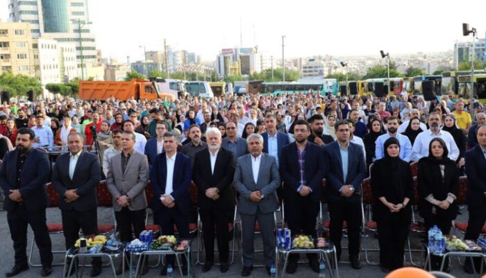 آئین بازگشایی شعبه آزادگان استان البرز به عنوان هشتمین رفاه پلاس کشور برگزار شد آئین بازگشایی شعبه آزادگان استان البرز به عنوان هشتمین رفاه پلاس کشور برگزار شد