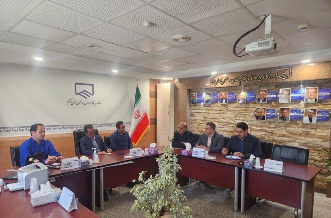 تقدیر رییس سازمان نظام مهندسی ساختمان استان مرکزی از بانک مسکن/ عقد قرارداد ۵۹ هزار میلیارد ریالی نهضت ملی مسکن در استان مرکزی تقدیر رییس سازمان نظام مهندسی ساختمان استان مرکزی از بانک مسکن/ عقد قرارداد ۵۹ هزار میلیارد ریالی نهضت ملی مسکن در استان مرکزی