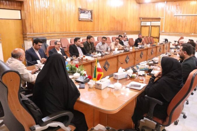 در نشست خبری مدیرعامل مطرح شد: حضور سرمایهگذاران جدید و آرامش در منطقه، نشانه ثبات و امنیت ماکو در نشست خبری مدیرعامل مطرح شد: حضور سرمایهگذاران جدید و آرامش در منطقه، نشانه ثبات و امنیت ماکو