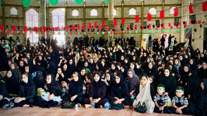 ماکو در سوگ طفل ششماهه کربلا؛ نوای یا علیاصغر در مصلای ماکو طنینانداز شد ماکو در سوگ طفل ششماهه کربلا؛ نوای یا علیاصغر در مصلای ماکو طنینانداز شد