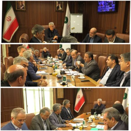 حضور دکتر شیری مدیر عامل پست بانک ایران در پنجمین جلسه ستاد مرکزی فروش ارز اربعین حضور دکتر شیری مدیر عامل پست بانک ایران در پنجمین جلسه ستاد مرکزی فروش ارز اربعین