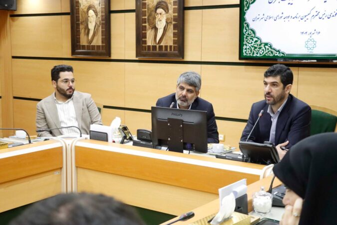 آخوندی: منطقه ۴ در خط مقدم جبهه بازسازی پایتخت/ موسوی: منطقه ۴ از نخستین دقایق جنگ ۱۲ روزه در کنار مردم ایستاد آخوندی: منطقه ۴ در خط مقدم جبهه بازسازی پایتخت/ موسوی: منطقه ۴ از نخستین دقایق جنگ ۱۲ روزه در کنار مردم ایستاد