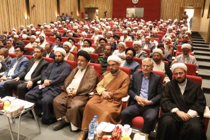 گروسی: وحدت در منطقه آزاد ماکو مثال‌زدنی است / آیت‌الله دیرباز: پیام اسلام صلح و وحدت است