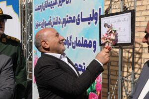آیین بازگشایی مدارس در ماکو با تأکید بر توسعه علمی و زیرساختی برگزار شد
