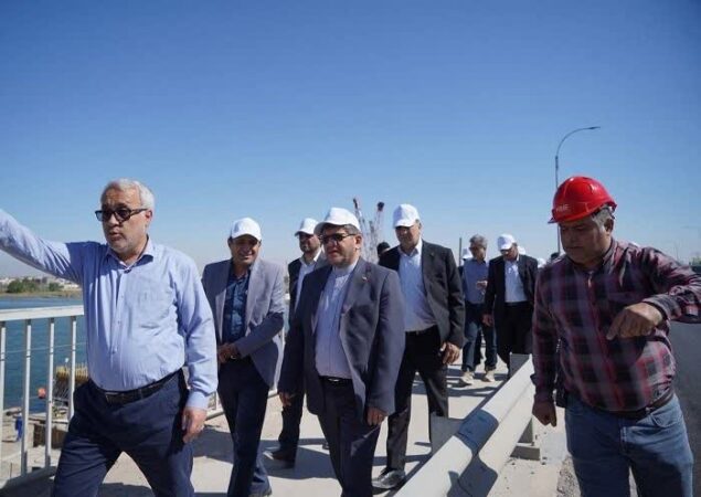پیشرفت چشمگیر در تولید و نصب سگمنتهای جعبه ای پروژه پل ریلی شلمچه- بصره با تلاش متخصصان ایرانی پیشرفت چشمگیر در تولید و نصب سگمنتهای جعبه ای پروژه پل ریلی شلمچه- بصره با تلاش متخصصان ایرانی