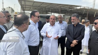 ایجاد منطقه آزاد مشترک موجب توسعه روابط اقتصادی و تجاری ایران و پاکستان می‌شود
