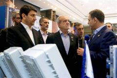 تأکید رئیس‌جمهور بر حمایت از نوآوری‌های بومی در توسعه شبکه فیبر نوری کشور