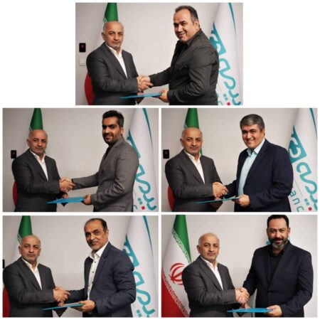 تاکید مدیرعامل بیمه دی بر ضرورت حفظ جایگاه برتر این شرکت/ معرفی پنج مدیر جدید بیمه دی