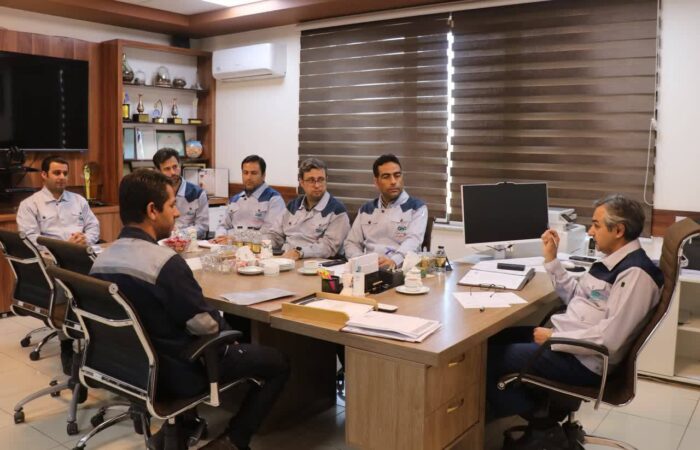 دیدار دوره ای معاونت توسعه سرمایه های انسانی و مسؤوليت اجتماعی فولاد سنگان با کارکنان