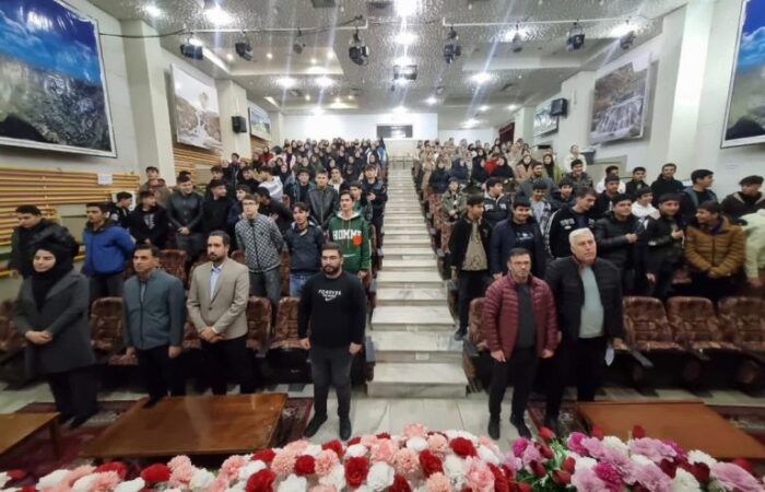 دانش آموزان ماکویی با هوش مصنوعی آشنا شدند