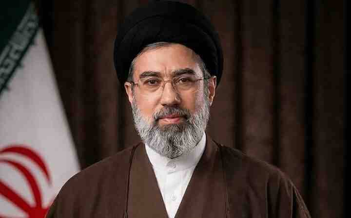 اعلام بیعت مدیران و کارکنان شرکت‌‌های هلدینگ توسعه معادن و فلزات(ومعادن) با رهبر معظم انقلاب اسلامی