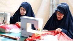 تار و پود مقاومت در دستان بانوان منطقه۲ / میدان صنعت مظهر پیوند ناگسستنی هنر، معنویت و مقاومت