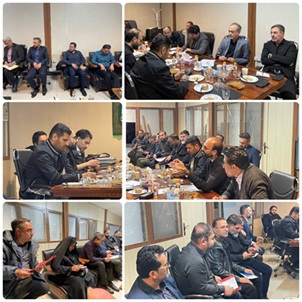 جلسه قرارگاه هماهنگی و پشتیبانی از آسیب‌دیدگان جنگ تحمیلی رمضان در قبله تهران